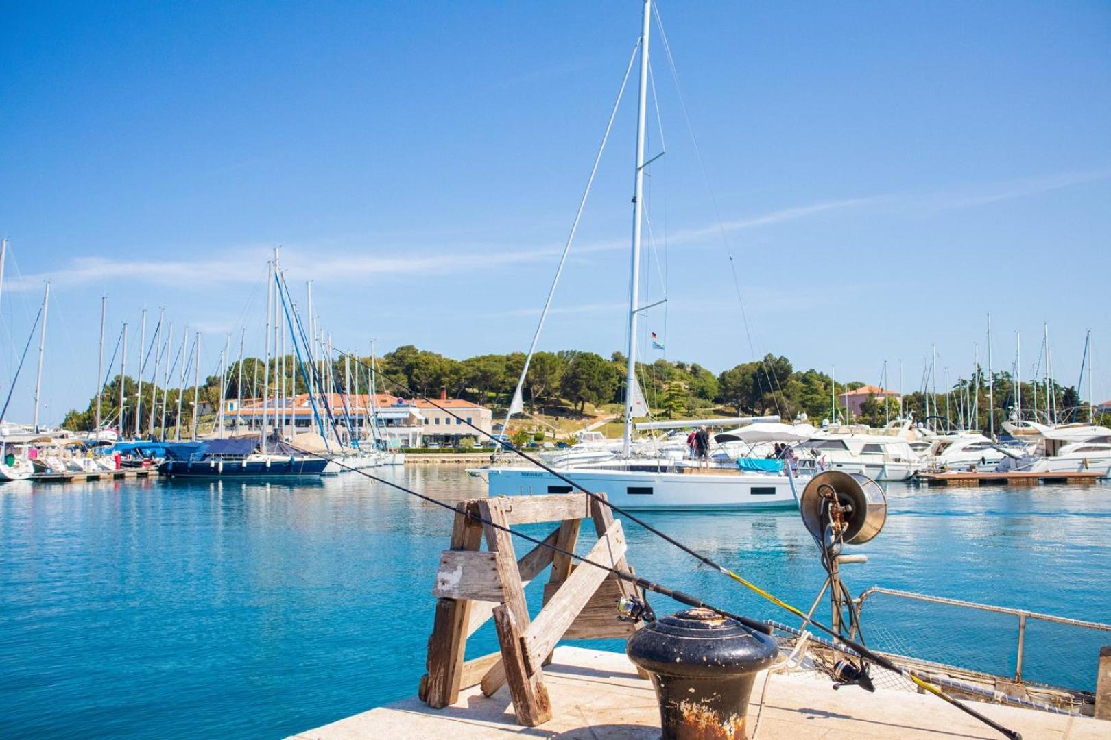 Apartment Luxury Three Bedrooms Silver Near Poreč